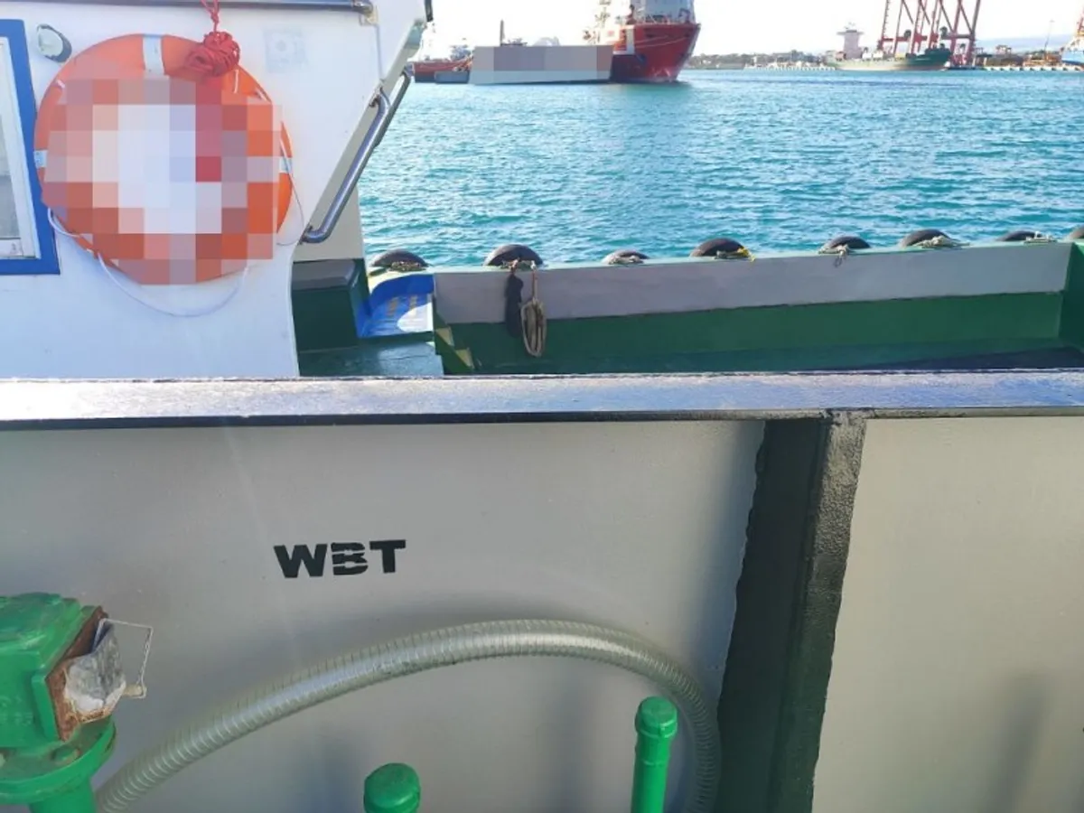 Kapal kontena untuk dijual