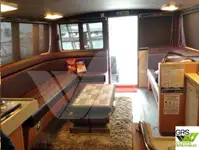 Kapal kerja untuk dijual