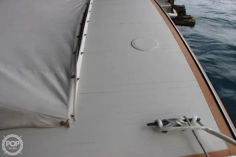 Kapal pemprosesan ikan untuk dijual