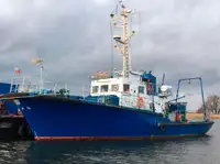 Kapal tinjauan untuk jualan