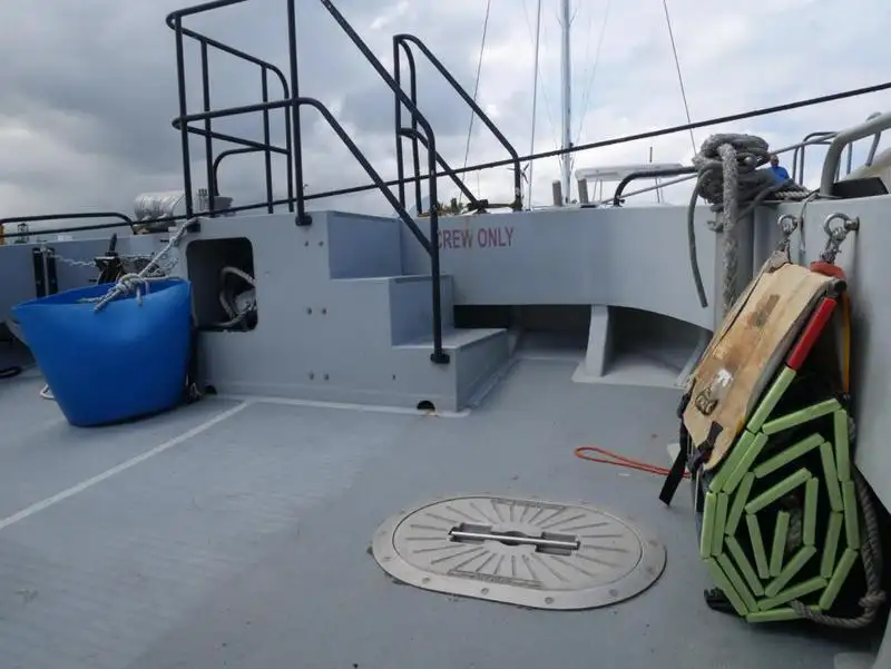 Kapal layar untuk dijual