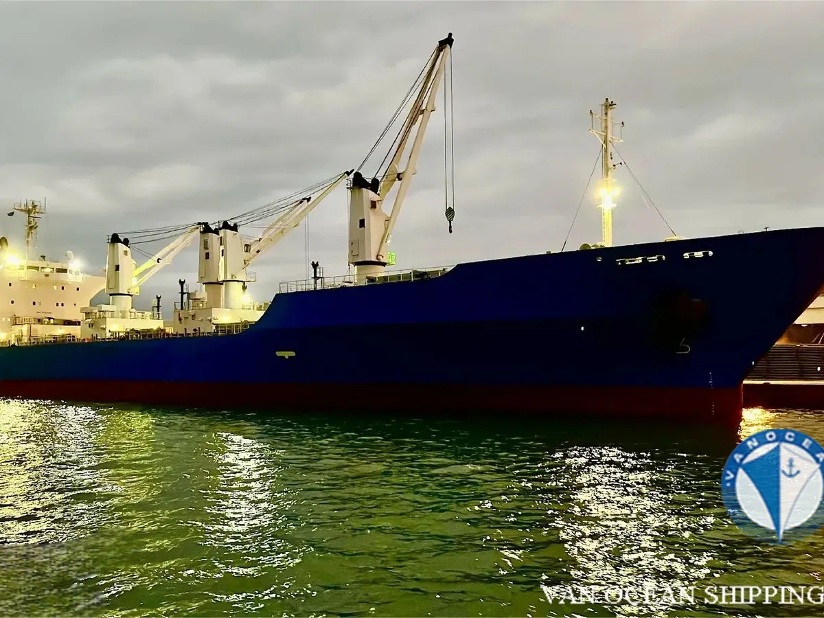 Kapal peti sejuk untuk dijual