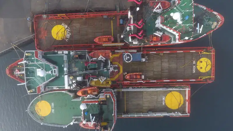 Kapal bekalan platform (PSV) untuk dijual