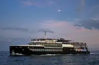 Kapal pesiar untuk jualan