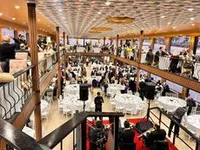 Kapal penumpang untuk dijual