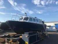 Kapal tinjauan untuk dijual