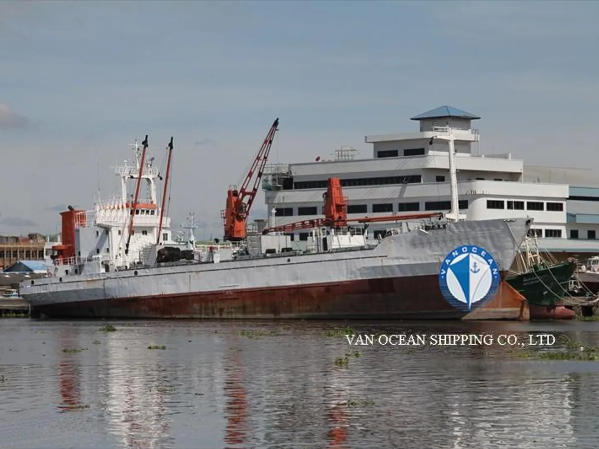 Kapal peti sejuk untuk dijual