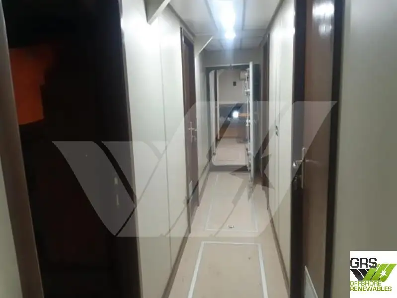 Kapal kerja untuk dijual