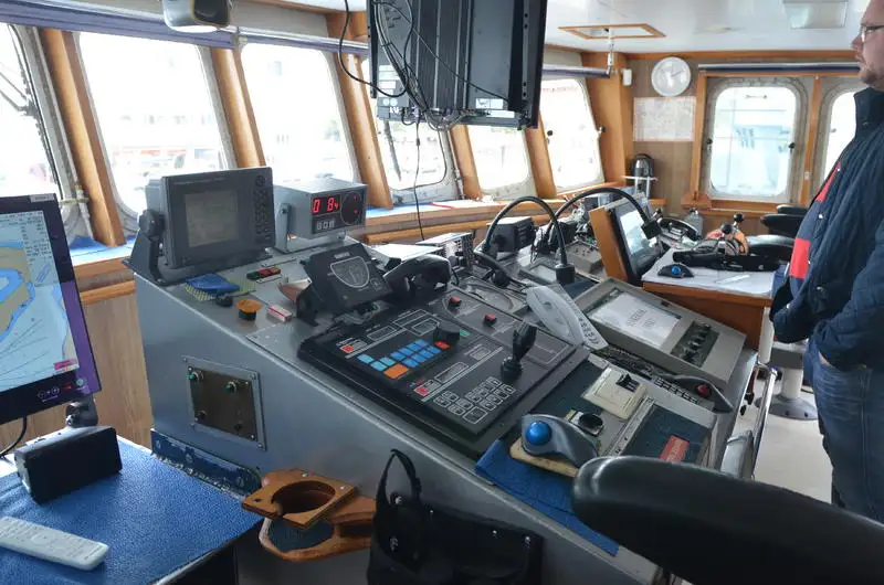 Kapal kontena untuk dijual