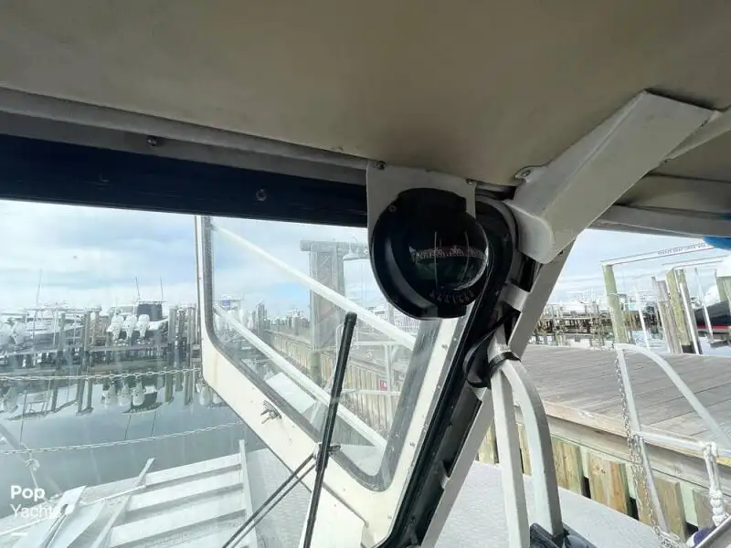 Kapal pelayaran untuk dijual