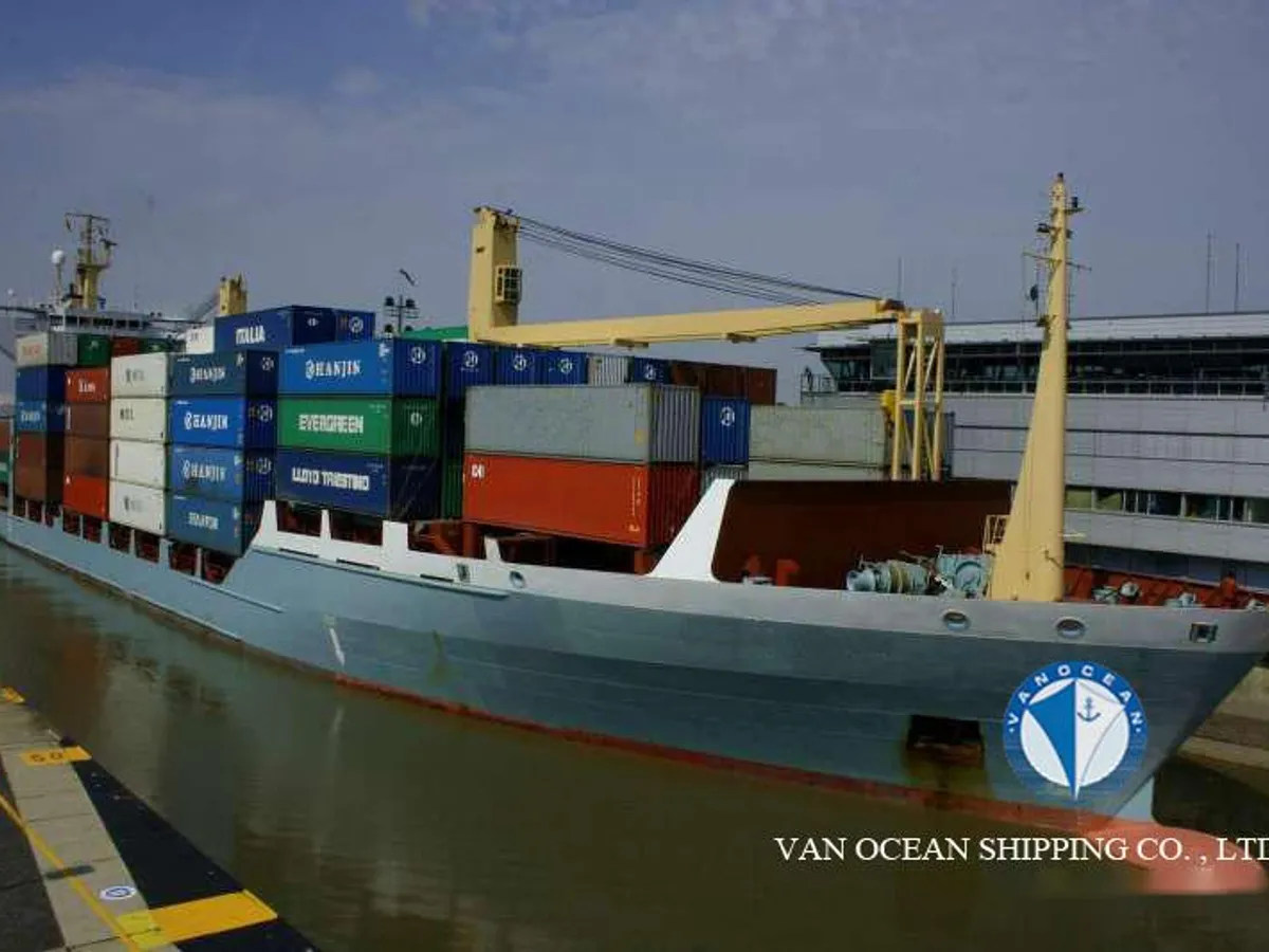 Kapal peti sejuk untuk dijual