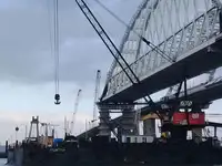 Kapal kren untuk dijual