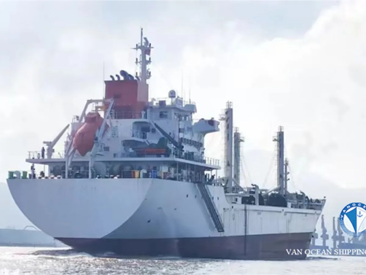 Kapal peti sejuk untuk dijual