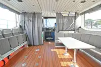 Kapal pelayaran untuk dijual