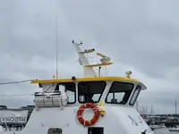 Kapal pelayaran untuk dijual