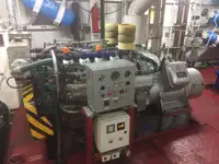 Kapal kren untuk dijual