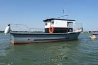 Kapal tunda untuk dijual