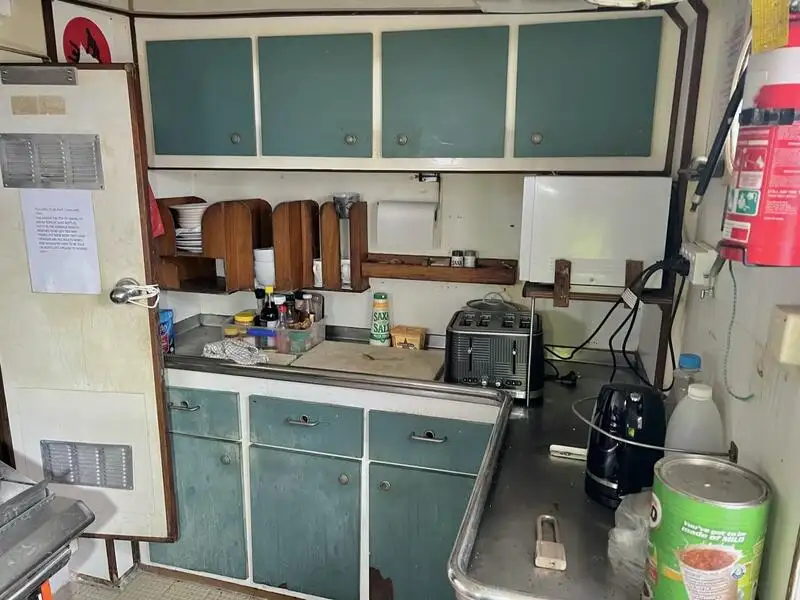 Kapal pukat untuk dijual