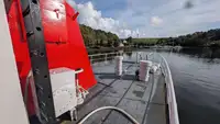Kapal tinjauan untuk dijual