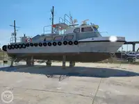 Kapal anak kapal untuk dijual
