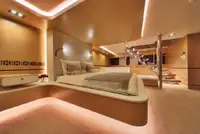Kapal pelayaran untuk dijual