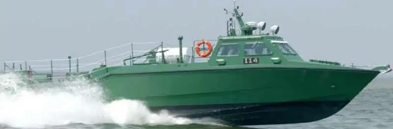 Kapal rondaan untuk dijual