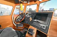 Kapal kerja untuk dijual