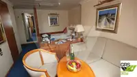 Kapal pelayaran untuk dijual