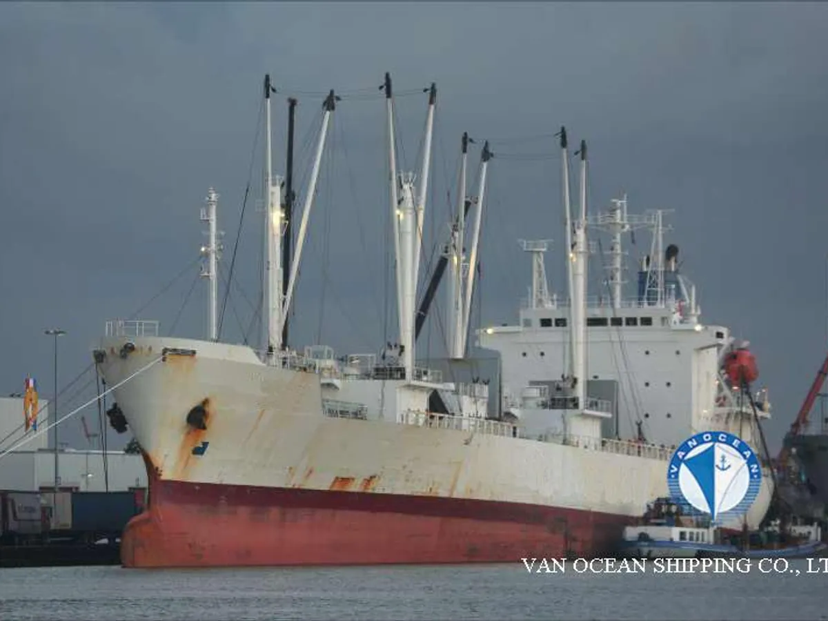 Kapal peti sejuk untuk dijual