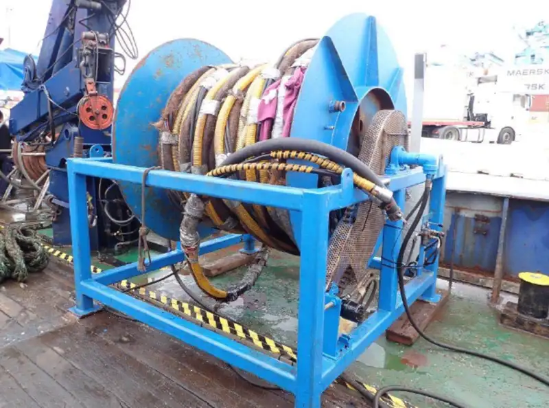 Kapal kerja untuk dijual