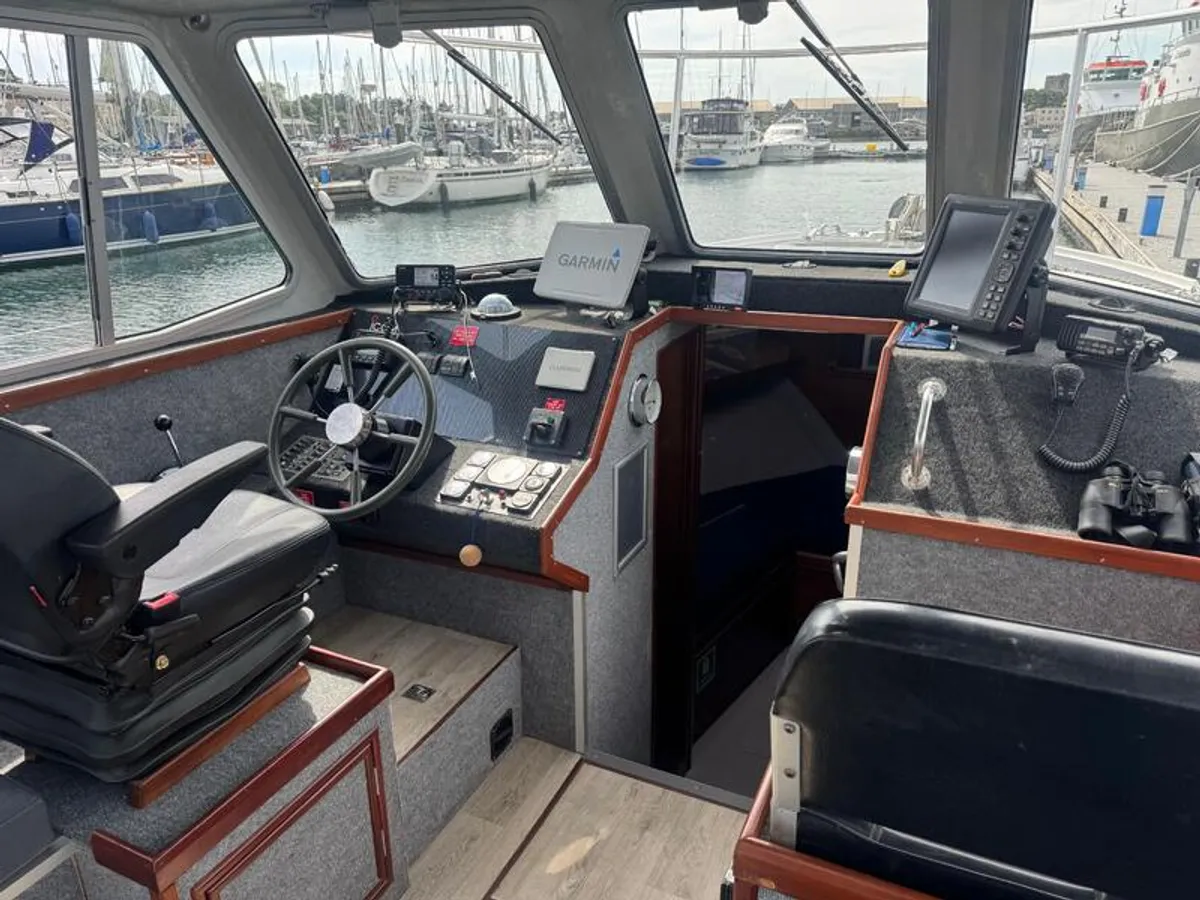 Kapal pandu untuk dijual
