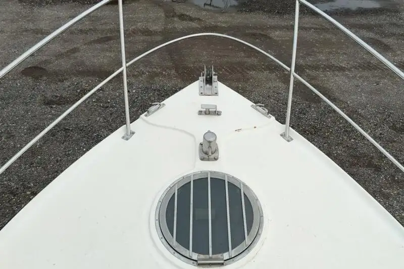 Kapal kerja untuk dijual