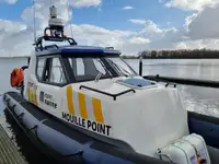 Kapal kontena untuk dijual