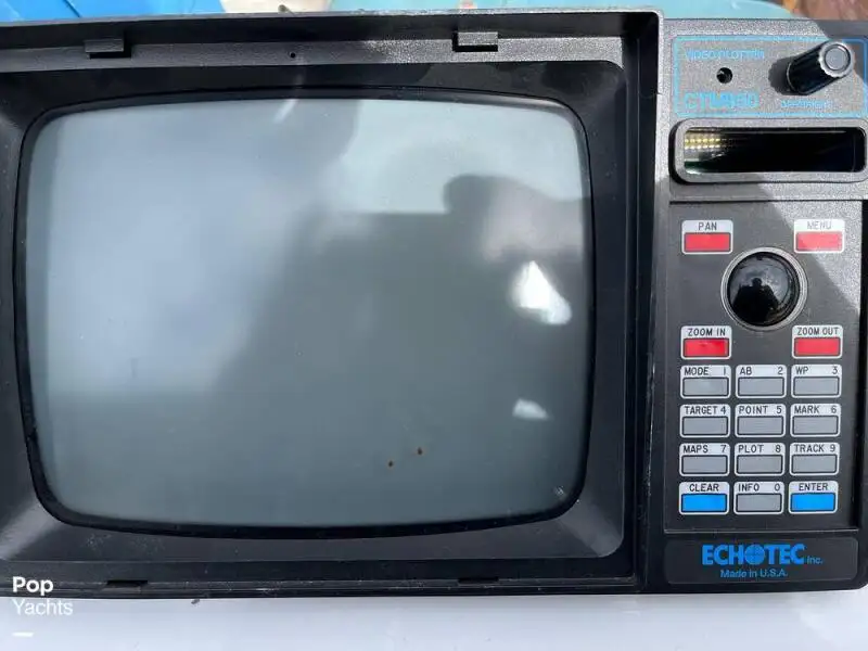 Kapal penyelamat untuk dijual