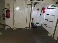 Kapal kerja untuk dijual