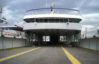 Kapal feri untuk dijual