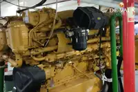 Kapal feri untuk dijual