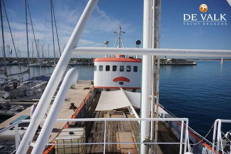 Kapal penyelidik untuk dijual