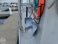 Kapal penyelamat untuk dijual