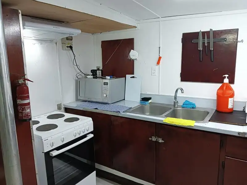 Kapal kontena untuk dijual