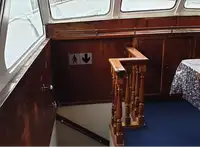 Kapal pelayaran untuk dijual