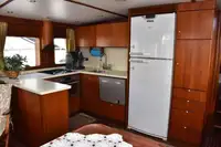 Kapal pukat untuk dijual