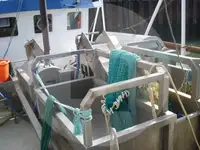 Kapal pukat tunda untuk dijual