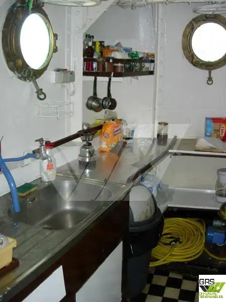 Kapal tunda untuk dijual