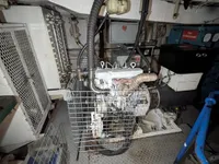 Kapal tinjauan untuk dijual