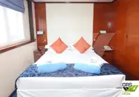 Kapal pelayaran untuk dijual
