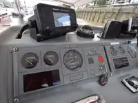 Kapal pelayaran untuk dijual