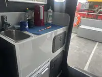 Kapal layar untuk dijual