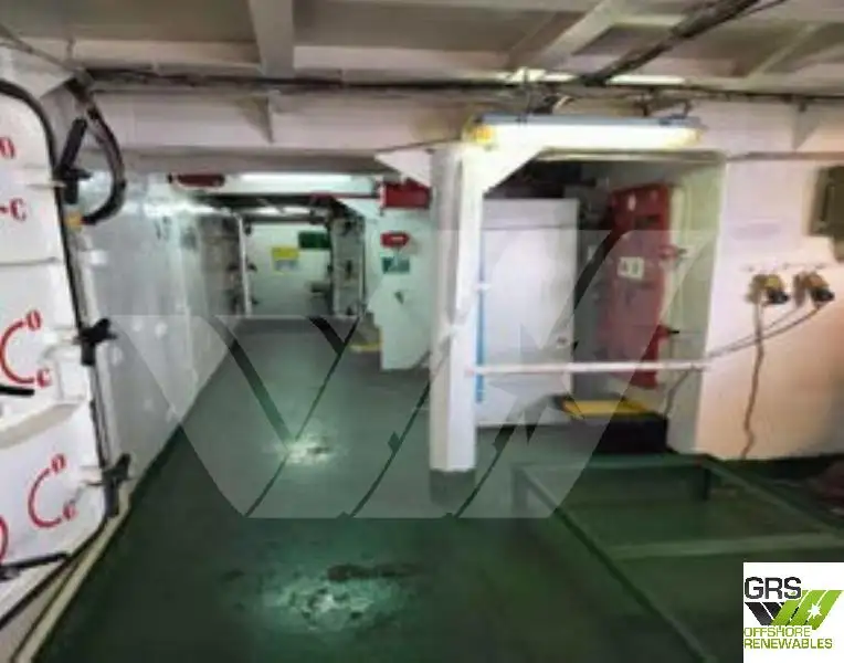 Kapal tinjauan untuk dijual
