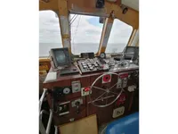 Kapal anak kapal untuk dijual